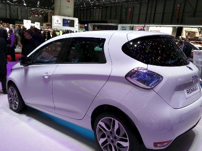 Renault вскоре презентует самый дешевый хэтчбек Kayou