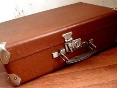 В Испании нашли мальчика, которого пытались ввезти в  чемодане