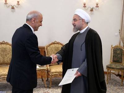 Armenia ambassador and Iran president discuss bilateral ties