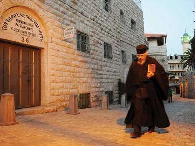 Israeli organization condemns acts of bigotry against Armenian clergy