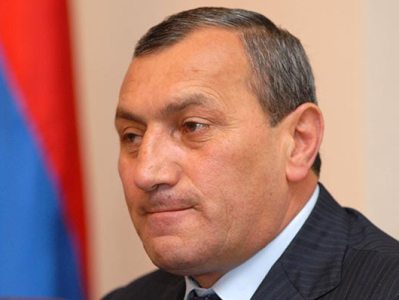 Ս. Խաչատրյանը իր մեքենայի ուղղությամբ կրակողների մասին. «Վախկոտ մարդիկ են»
