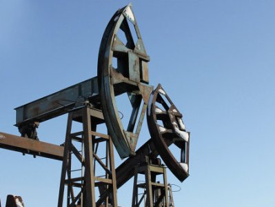 Мировые цены на нефть растут на данных о запасах сырья в США