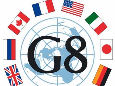 Меркель заявила о невозможности возвращения к формату G8