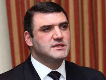 Заставить? Никогда!: Ответ генпрокурора Армении