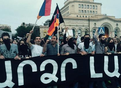«Ժողովուրդ». Իշխանությունը պետք է լրջորեն խորհի՝ իմաստ ունի՞ կատարել ՀԷՑ-ի քմահաճույքը