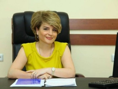 Жена министра обороны Армении подала гражданский иск против газеты «Грапарак»