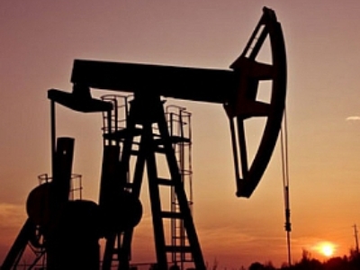 Мировые цены на нефть возобновили падение