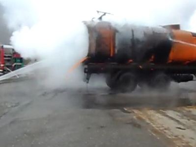 В Нигерии автоцистерна врезалась в остановку, погибли почти 40 человек
