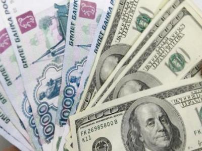 Ռուսաստանում 1.5 ամսվա ընթացքում առաջին անգամ դոլարն ավելի քան 54 ռուբլի արժե