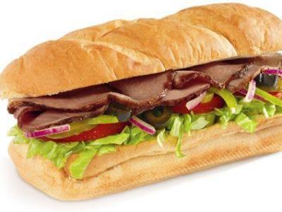 Subway отказывается от искусственных ингредиентов в сэндвичах