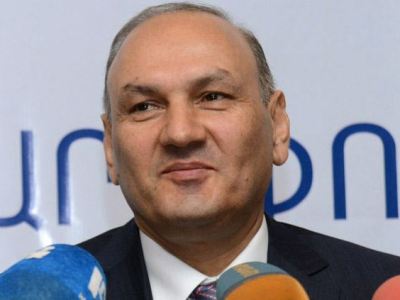 Ֆինանսների նախարարը չի նեղացել գործարար-պատգամավոր Աղաբաբյանից
