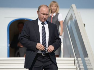 Путин прилетел в Италию