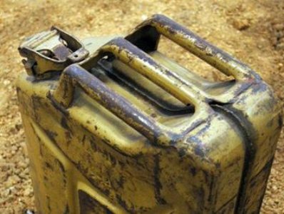 27-ամյա Գեւորգը «ԶԻԼ»-ի բաքից 120 լիտր դիզվառելիք է գողացել