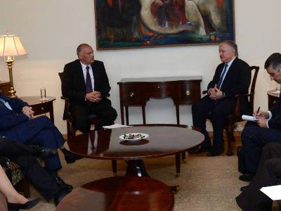 Armenia FM and PACE rapporteurs discuss Karabakh