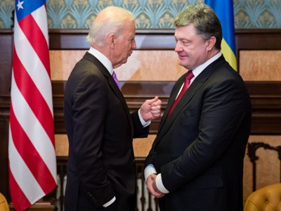 Порошенко Байдену: «Если мы не победим, то мир ждут геополитические катаклизмы»
