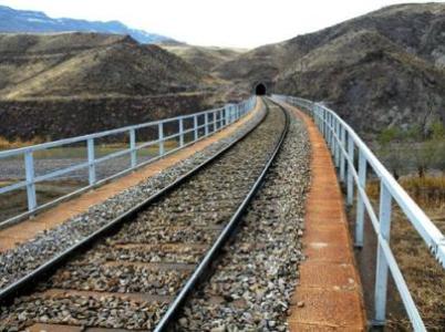 Armenian official: Preparation for Iran-Armenia railway underway