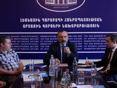 ԼՂՀ ԱԳ նախարարը եվրոպացի քաղաքագետներին ներկայացրել է ԼՂ խնդիրը