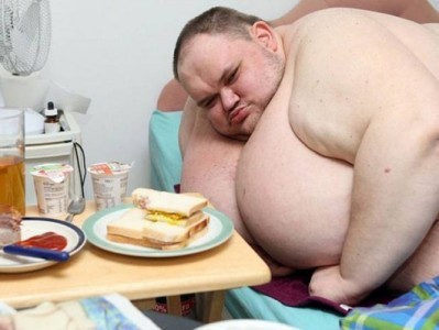 UK’s fattest man dies