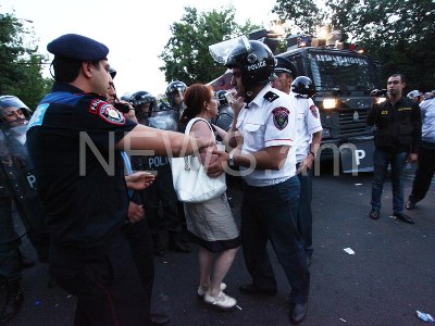 Прокуратура Армении: Допрошено 40 человек, допросы продолжаются