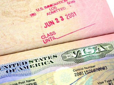 Грузовик с визами США украли в Мексике