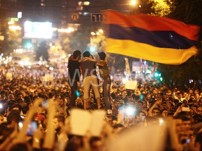 Potuguese newspaper: Russian officials nervous about Yerevan