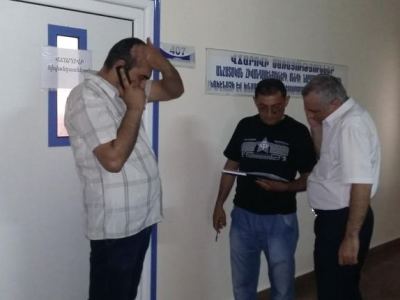 Ծննդատանը հնչել է 4 կրակոց, որից երկուսը դիպել է կնոջ պարանոցին