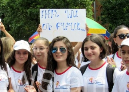 Newspaper: Russia sacks Armenia electricity company boss?