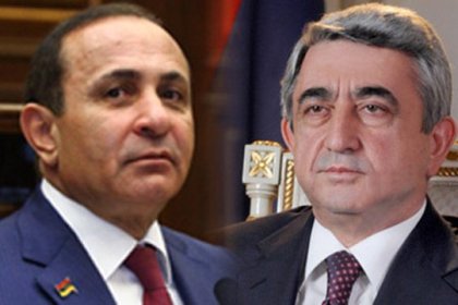 Newspaper: Armenia President and PM head for Russia