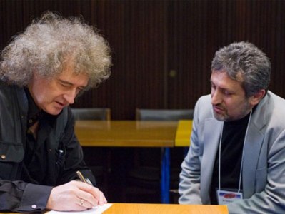 Financial Times: Armenian astrophysicist rocks up in Spain
