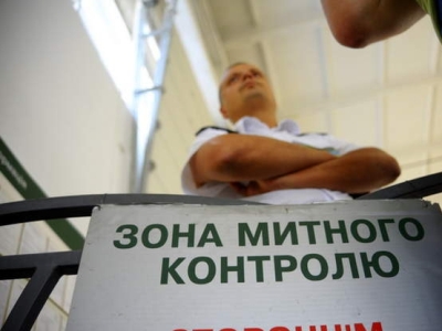 Saakashvili to replace Odessa customs officers with model-like men