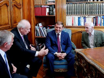 Yerevan and Marseilles mayors discuss cooperation