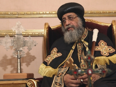 Coptic Pope Tawadros prays for Armenian Genocide victims