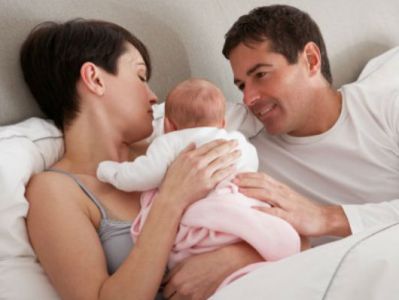 Ученые: Мужчины действительно толстеют после рождения первенца