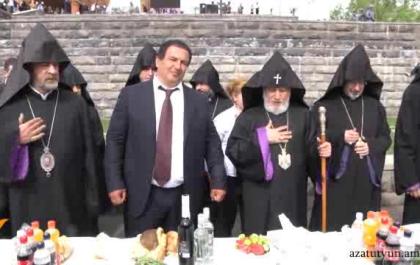 «Ժողովուրդ». Ովքե՞ր ներկա կլինեն Ծառուկյանի կառուցած եկեղեցու բացմանը. Ամեն ինչ առաջվա՞նն է կրկին