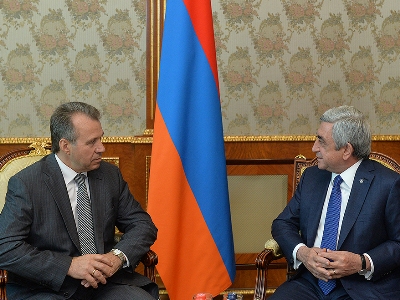 Սերժ Սարգսյանը հրաժեշտի հանդիպում է ունեցել Բելառուսի դեսպանի հետ (ֆոտո)