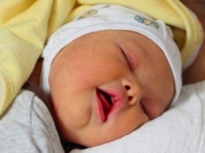 New Zealand father of Down syndrome baby excludes his Armenian wife from trust