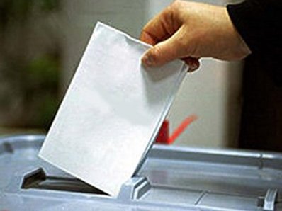 Armenia political scientist advises President to forego constitutional reform