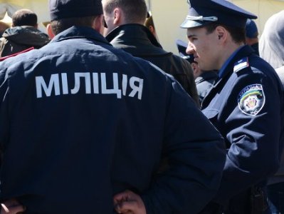 Порошенко переименовал милицию в полицию