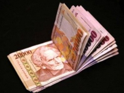 Չարենցավանում 20-ամյա աղջիկը ծախսել է ծնողների հավաքած 5 մլն դրամը, ապա սուտ հաղորդում տվել. նախաքննություն