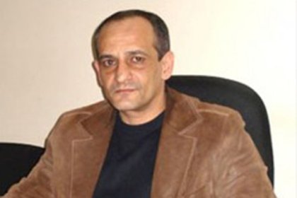 «Ժամանակ». Տուրուդմփոց կառավարության աշխատակցի եւ հյուրանոցի տնօրենի միջեւ. «Քո տիրոջ մերը՝ ասեց ու աթոռը խփեց գլխիս»