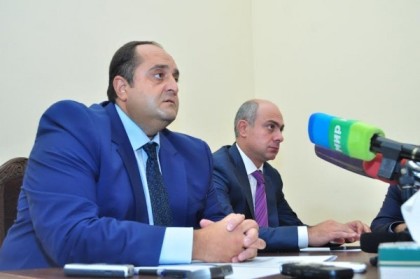 «Ժողովուրդ». Հովհաննես Մանուկյանի պաշտոնանկությունից հետո Արթուր Օսիկյանն ակտիվացել է