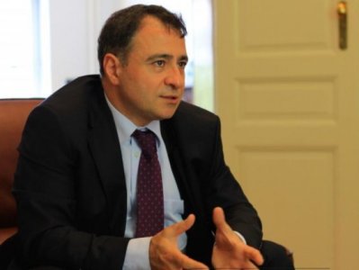 Եվրոպայի խորհրդում Ադրբեջանի նախկին մշտական ներկայացուցիչը հետախուզվում է կաշառակերության համար
