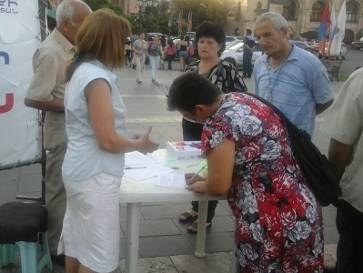 ՀԾԿ հանձնաժողովի հրաժարականի պահանջով ստորագրահավաքին հավաքվել է 4000-ից ավելի ստորագրություն