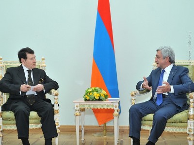 Պերուի դեսպանը հավատարմագրերը հանձնեց Սերժ Սարգսյանին (Ֆոտո)