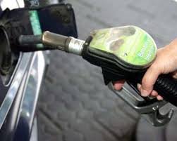 «ՀԺ». ՌԴ-ում բենզինն էժանացել է 20 տոկոսով, իսկ Հայաստանում թանկացել է. ո՞վ է մեղավորը