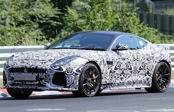 Кабриолет Jaguar F-Type SVR засветился во время тестов на дорогах Европы