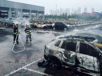 В Тяньцзине произошло четыре новых возгорания