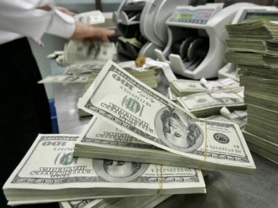 Expert: Armenian dram may lose up to 15-16% against USD in coming months