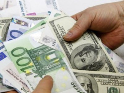 Եվրոյի փոխարժեքը դոլարի նկատմամբ գերազանցել է փետրվարի առավելագույնը