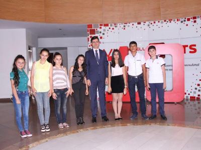 ՎիվաՍել-ՄՏՍ-ը հյուրընկալել է «Բիզնես-առաջադրանք» մրցույթի հաղթողներին (ֆոտո)